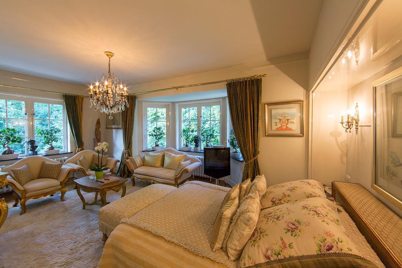 Boutique Hotel Huize Rustoord Esbeek エクステリア 写真