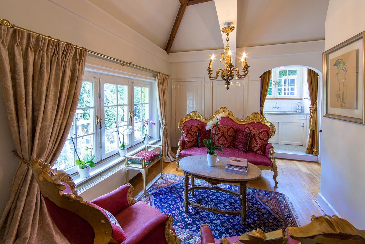 Boutique Hotel Huize Rustoord Esbeek エクステリア 写真